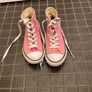 Kids pink high top converse